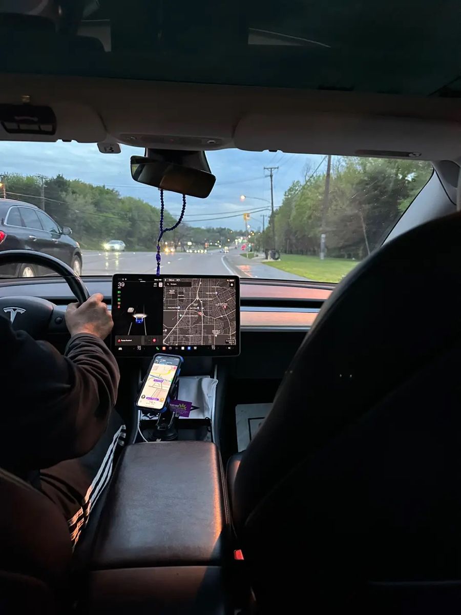 Best Cars Available For Maximum Comfort image